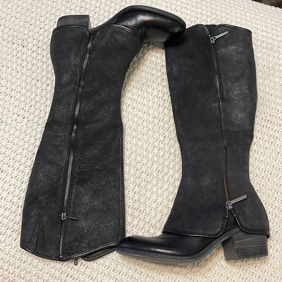 Donald J Pliner Devi Leather Almond Toe Knee High Fashion Boots NWOT, size 6 - Picture 12 of 16